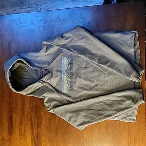 Womans Patagonia Hoodie size S